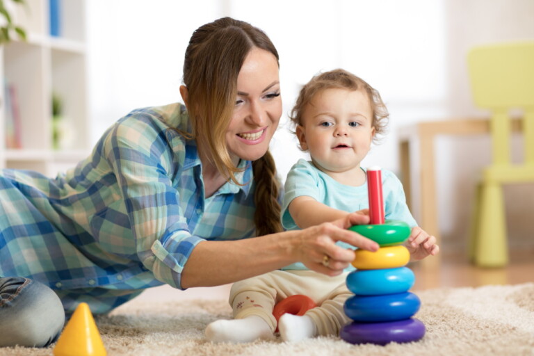 Cognitive Development in Infants 0-12 Months - Newborn Stages