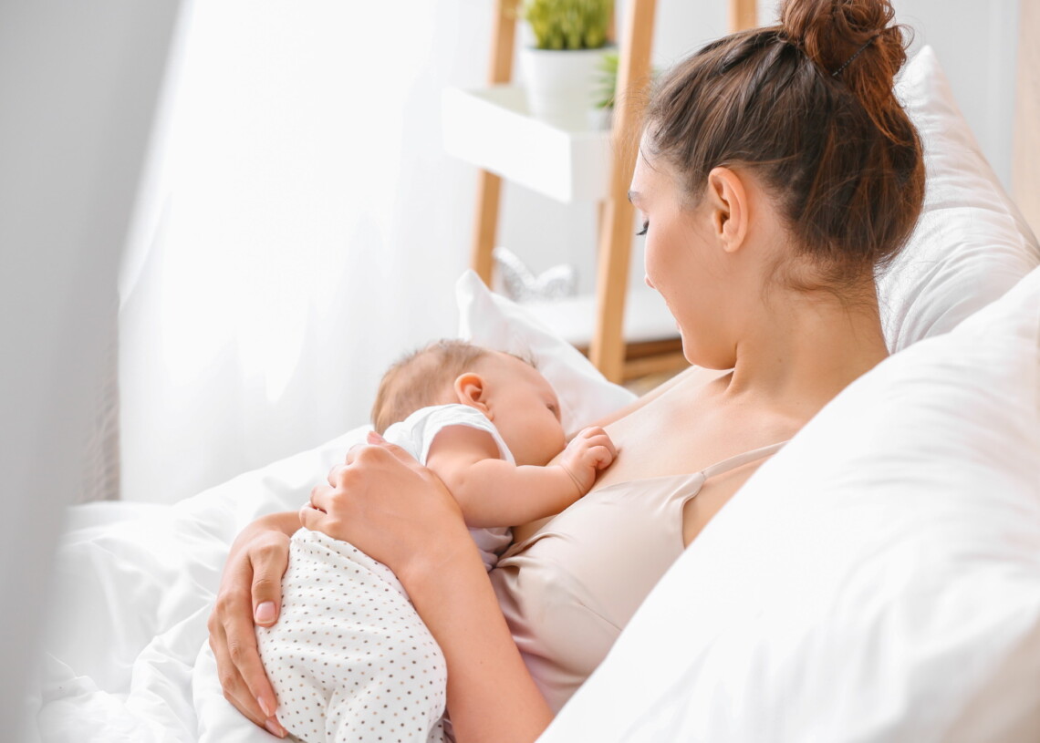 11 Useful Breastfeeding Tips for Producing More Milk! 1 breastfeeding3sa