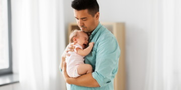 12 Useful Tips to Soothe a Colicky Baby at Night  4 Tips to Soothe a Colicky Baby at Night