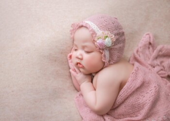 How To Help A Baby Sleep In A New Place On Vacation?