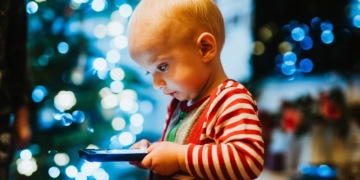 7 Tips For Parents On Balancing Screen Time For Their 3 Year Old