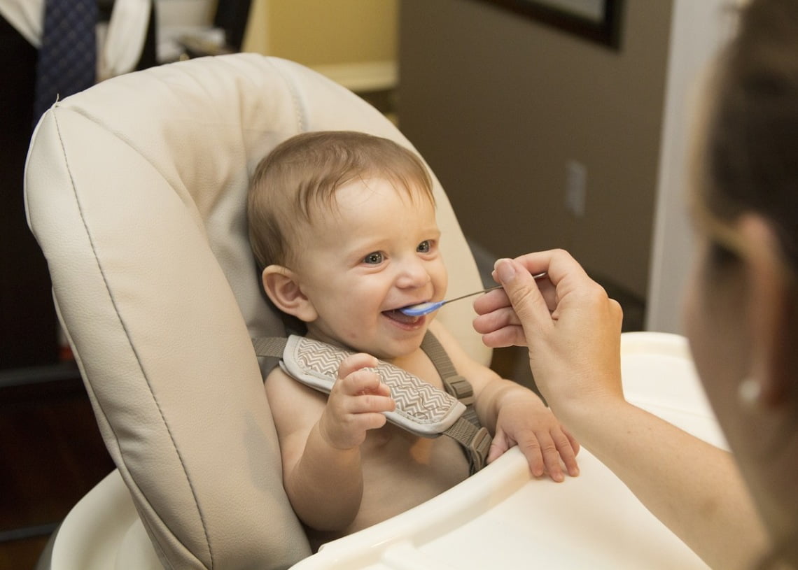 At What Age Do You Start Baby-Led Weaning? 1 At What Age Do You Start Baby-Led Weaning?