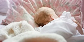 How To Get Your Baby To Sleep Without Being Held