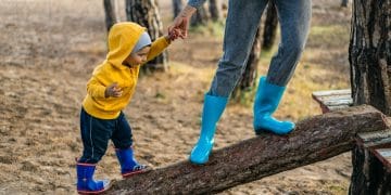4 Things You Can Do If Your 2-Year-Old Still Doesn't Walk 3 4 Things You Can Do If Your 2-Year-Old Still Doesn’t Walk