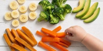 Best First Foods for Baby Led Weaning (Starting at 6 Months)